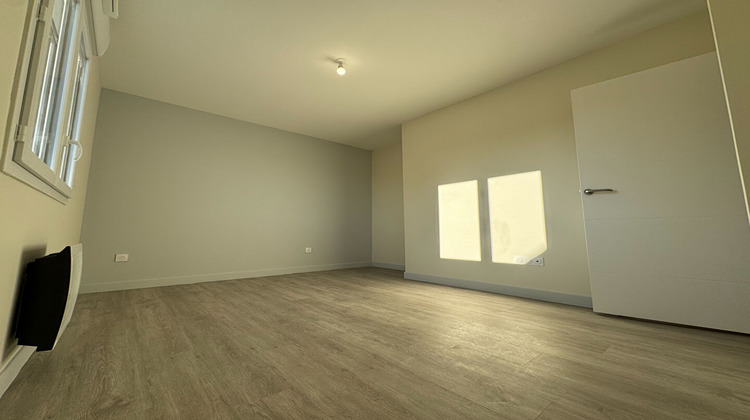 Ma-Cabane - Location Maison MONNAIE, 89 m²