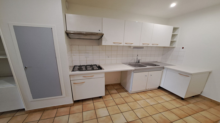 Ma-Cabane - Location Maison MONSEGUR, 102 m²