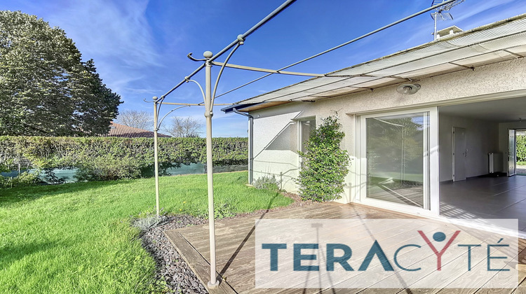 Ma-Cabane - Location Maison Montagnat, 90 m²