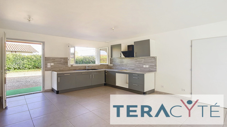 Ma-Cabane - Location Maison Montagnat, 90 m²