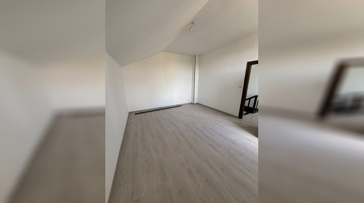 Ma-Cabane - Location Maison MONTCEAU-LES-MINES, 84 m²
