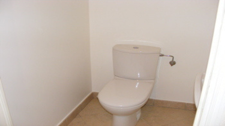 Ma-Cabane - Location Maison Montceaux-l'Étoile, 160 m²