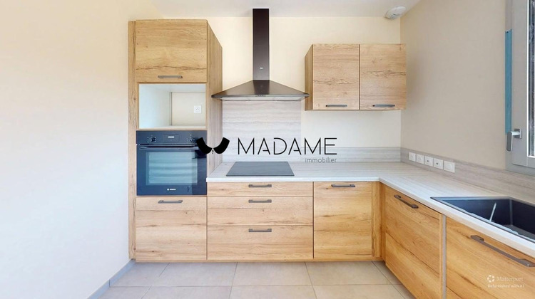 Ma-Cabane - Location Maison Montferrat, 98 m²