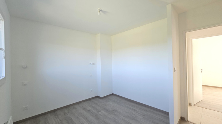 Ma-Cabane - Location Maison MONTFERRAT, 81 m²