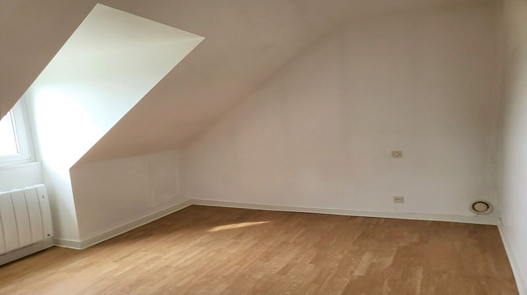 Ma-Cabane - Location Maison Montreuil-Poulay, 67 m²