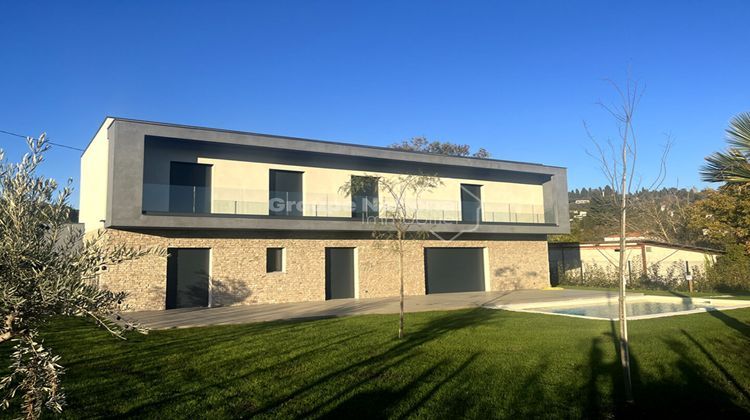 Ma-Cabane - Location Maison MOUGINS, 178 m²