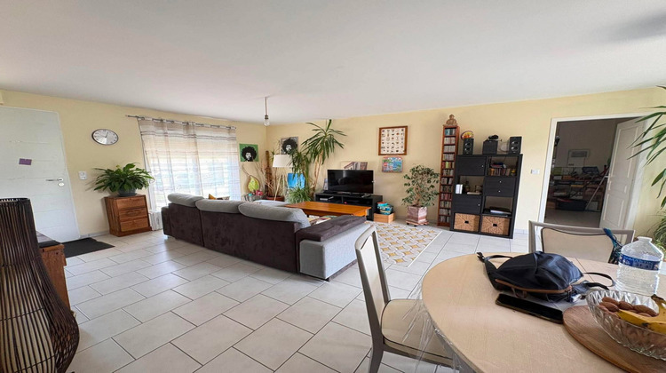 Ma-Cabane - Location Maison Mouleydier, 90 m²