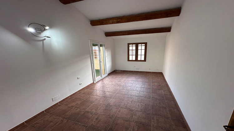 Ma-Cabane - Location Maison MOURIES, 103 m²