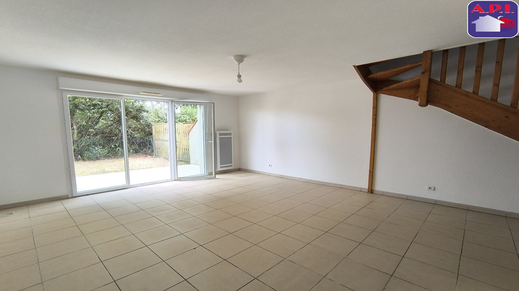 Ma-Cabane - Location Maison NAILLOUX, 63 m²