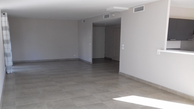 Ma-Cabane - Location Maison Nébian, 96 m²