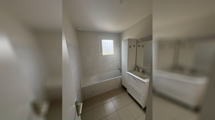 Ma-Cabane - Location Maison NEGREPELISSE, 88 m²