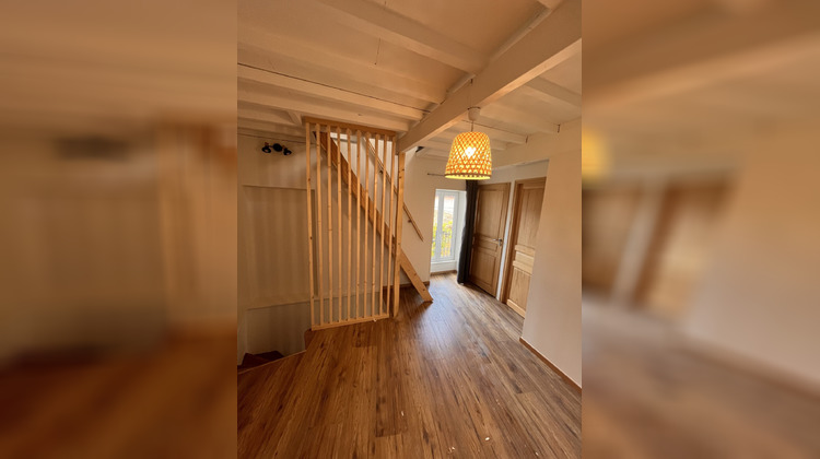 Ma-Cabane - Location Maison Néronde, 45 m²