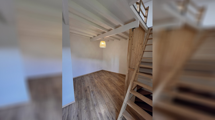 Ma-Cabane - Location Maison Néronde, 45 m²