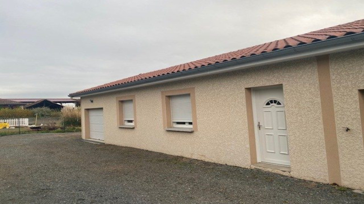 Ma-Cabane - Location Maison Nervieux, 59 m²