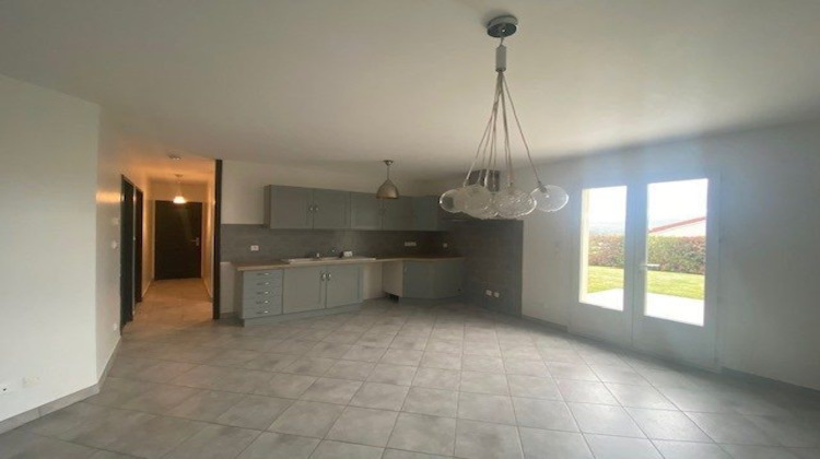 Ma-Cabane - Location Maison Nervieux, 59 m²