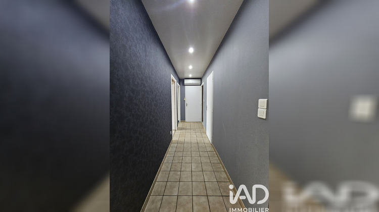 Ma-Cabane - Location Maison Neuilly-le-Réal, 90 m²
