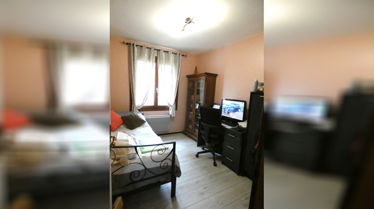 Ma-Cabane - Location Maison NEUVILLE-AUX-BOIS, 77 m²