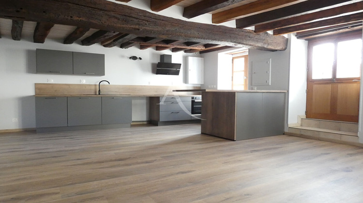 Ma-Cabane - Location Maison NEUVILLE-AUX-BOIS, 63 m²
