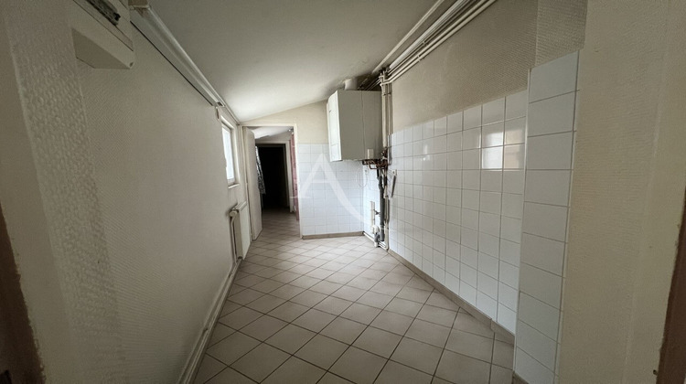 Ma-Cabane - Location Maison NEUVILLE-AUX-BOIS, 69 m²