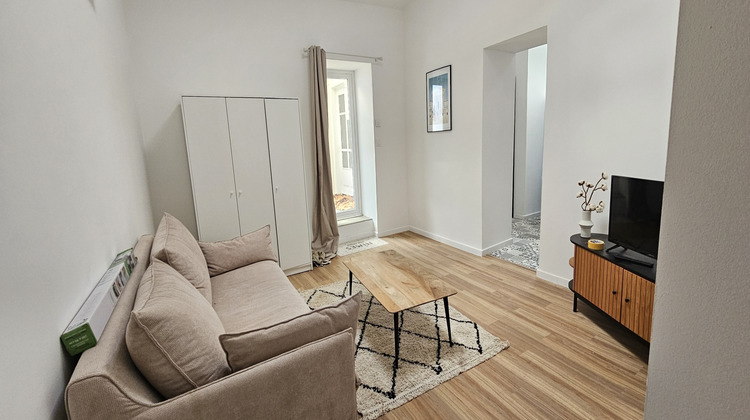 Ma-Cabane - Location Maison Nîmes, 35 m²