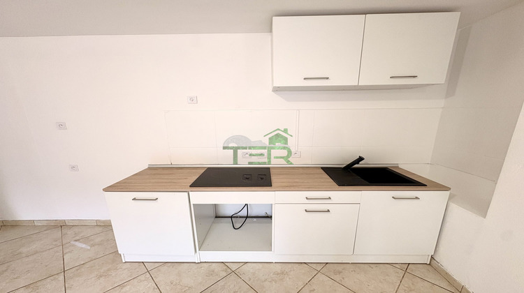Ma-Cabane - Location Maison NIMES, 77 m²