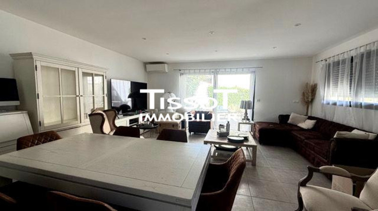 Ma-Cabane - Location Maison Nîmes, 122 m²