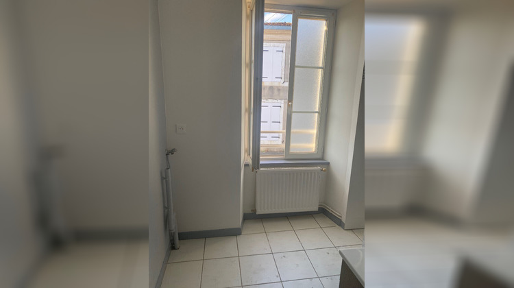 Ma-Cabane - Location Maison NIORT, 68 m²