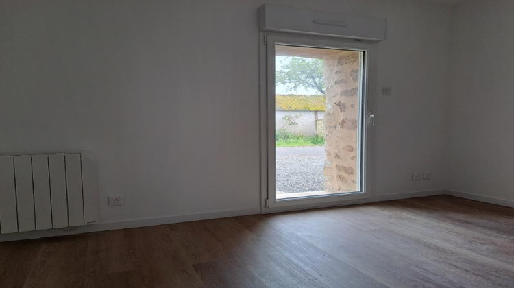 Ma-Cabane - Location Maison NIVILLAC, 73 m²