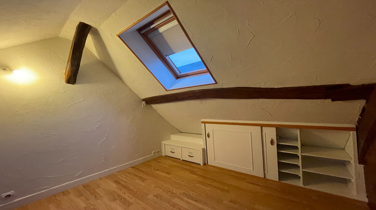 Ma-Cabane - Location Maison NOGENT-LE-ROI, 85 m²