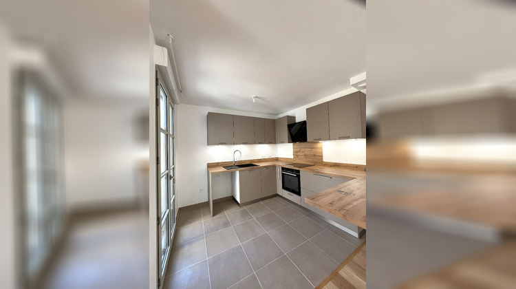 Ma-Cabane - Location Maison NOISY-LE-ROI, 155 m²
