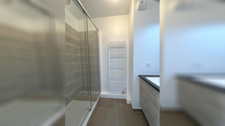 Ma-Cabane - Location Maison NOISY-LE-ROI, 155 m²