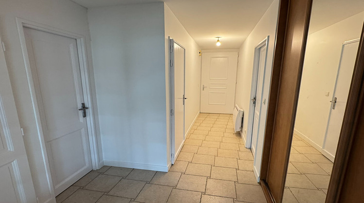 Ma-Cabane - Location Maison NOISY-LE-ROI, 135 m²