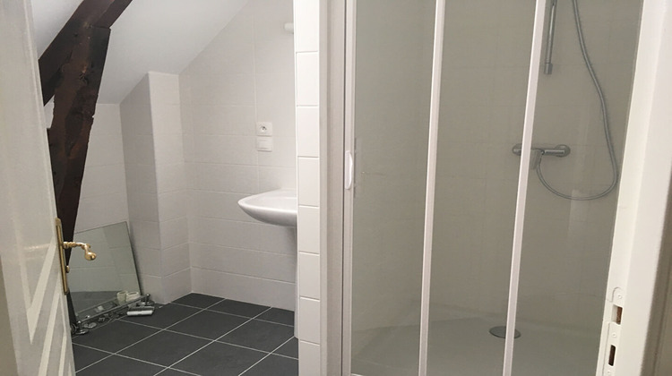 Ma-Cabane - Location Maison NOYAL-CHATILLON-SUR-SEICHE, 91 m²