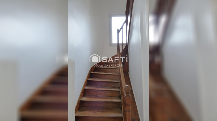 Ma-Cabane - Location Maison Oissel, 159 m²
