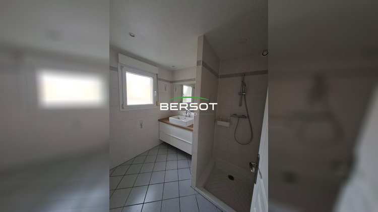 Ma-Cabane - Location Maison ORCHAMPS-VENNES, 100 m²