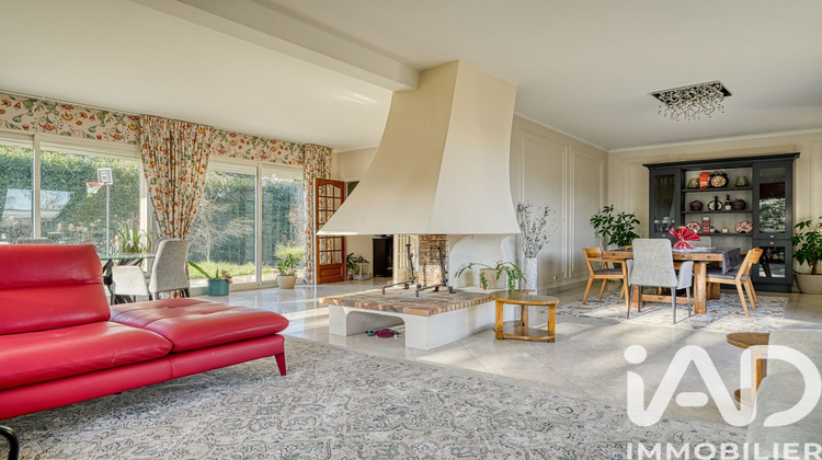 Ma-Cabane - Location Maison Orgeval, 250 m²