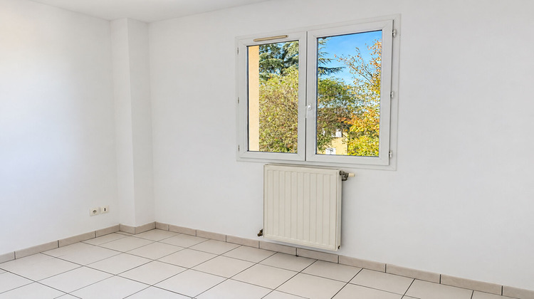Ma-Cabane - Location Maison ORLIENAS, 86 m²