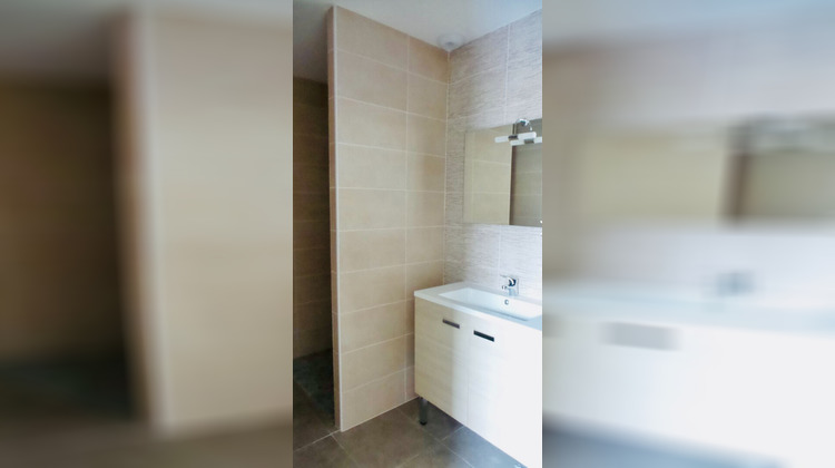 Ma-Cabane - Location Maison OUVEILLAN, 118 m²