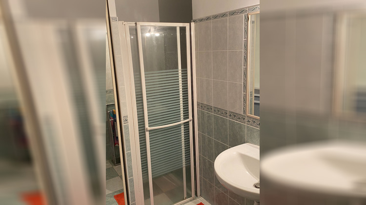 Ma-Cabane - Location Maison OUZOUER-SUR-LOIRE, 150 m²