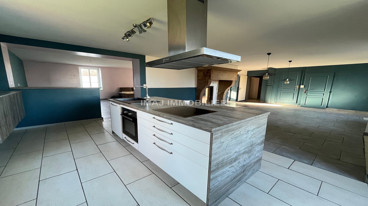 Ma-Cabane - Location Maison Padoux, 225 m²