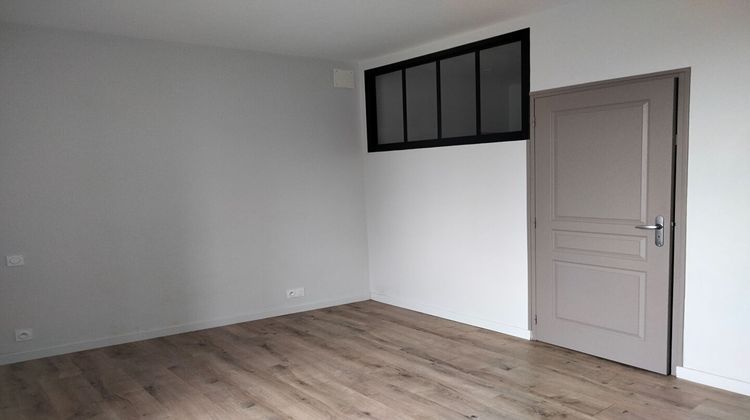 Ma-Cabane - Location Maison PEILLAC, 129 m²