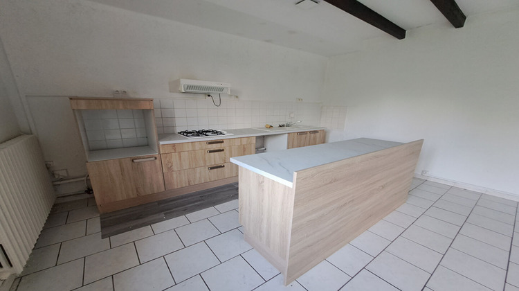 Ma-Cabane - Location Maison PENNE-D'AGENAIS, 88 m²
