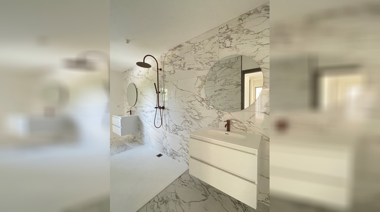 Ma-Cabane - Location Maison PERIERS-SUR-LE-DAN, 196 m²