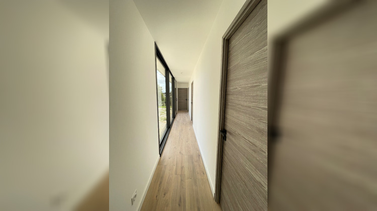Ma-Cabane - Location Maison PERIERS-SUR-LE-DAN, 196 m²
