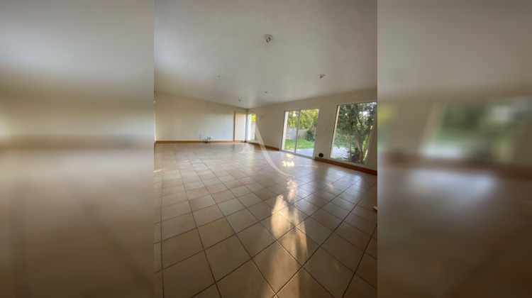 Ma-Cabane - Location Maison PERIGNY, 180 m²