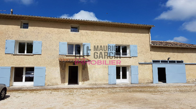 Ma-Cabane - Location Maison Pernes-les-Fontaines, 191 m²