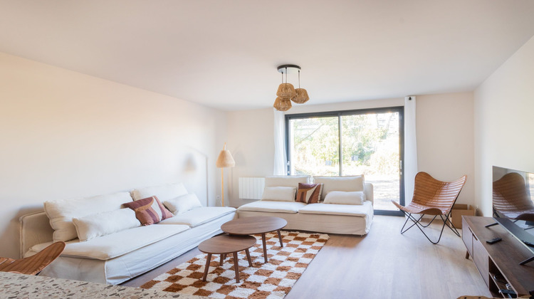 Ma-Cabane - Location Maison Pessac, 296 m²