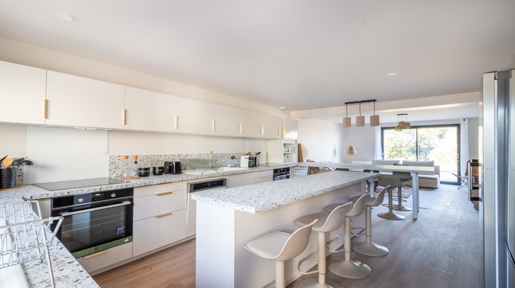 Ma-Cabane - Location Maison Pessac, 296 m²