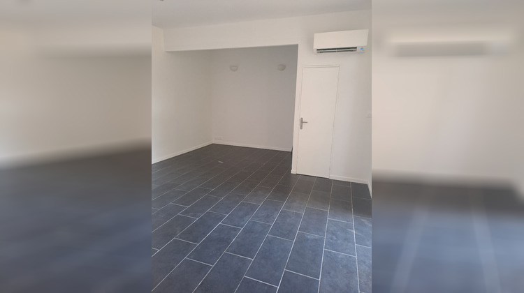 Ma-Cabane - Location Maison PEYPIN, 73 m²
