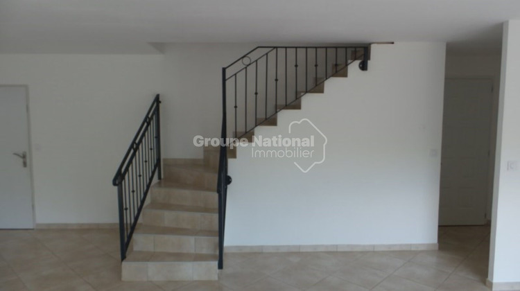 Ma-Cabane - Location Maison PIOLENC, 100 m²